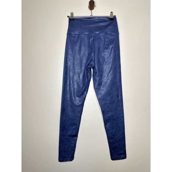 Offline by Aerie The Hugger Crossover High Waist Crackle Leggings Size Medium - Picture 5 of 7